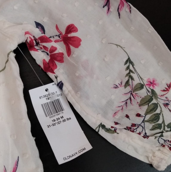 Spring Floral Dotted Embossed Beige Ruffle Longsleeve Bodysuit Sz 12-18 months - Picture 4 of 6